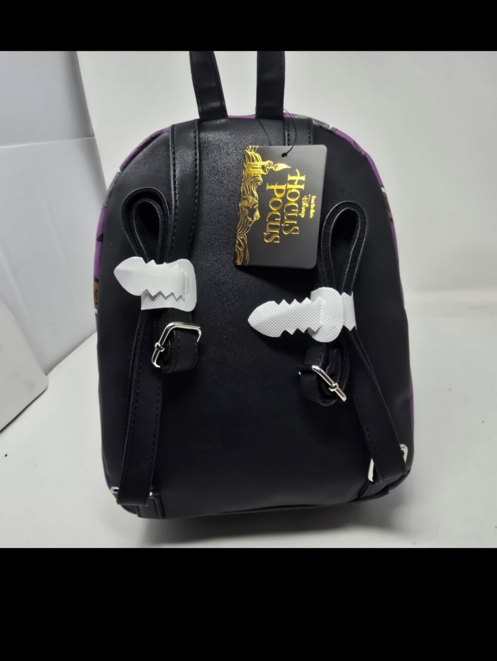 NWT Disney Bioworld Hocus Pocus Icons Mini Backpack Purple Black Movie - Picture 8 of 10